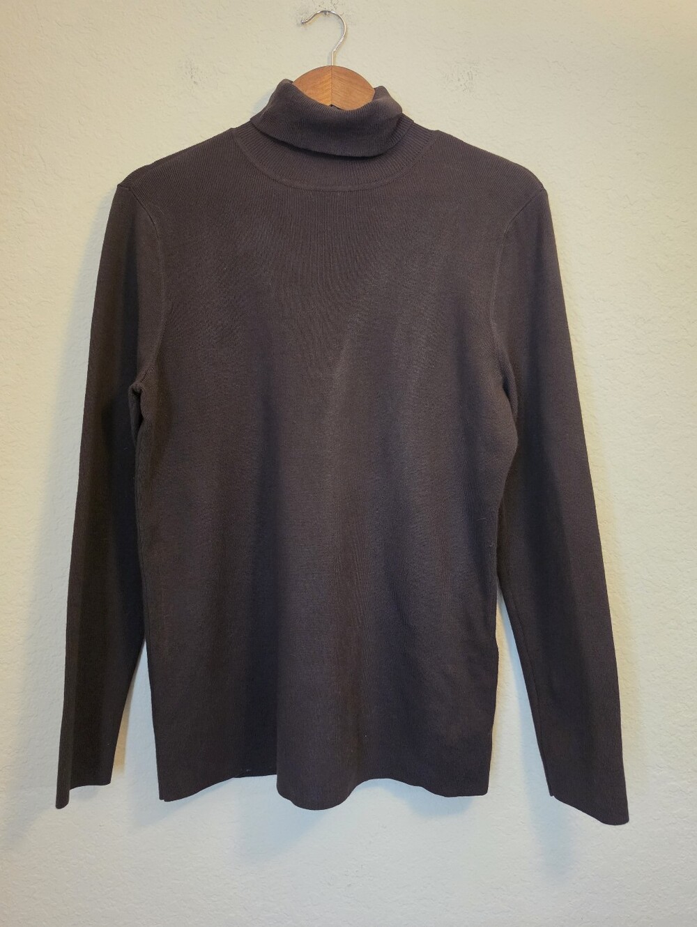 Chicos Turtleneck Sweater Womens Size 2 Black Rib Knit Minimalist Fall Casual